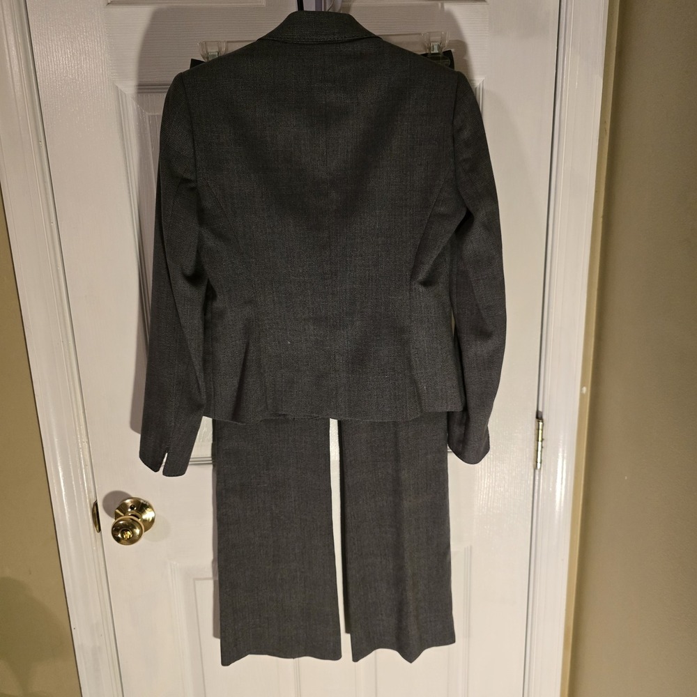 Anne Klein Suit Womens 0P Gray 2 Piece Blazer and Pants Set Petite Workwear - Picture 3 of 8